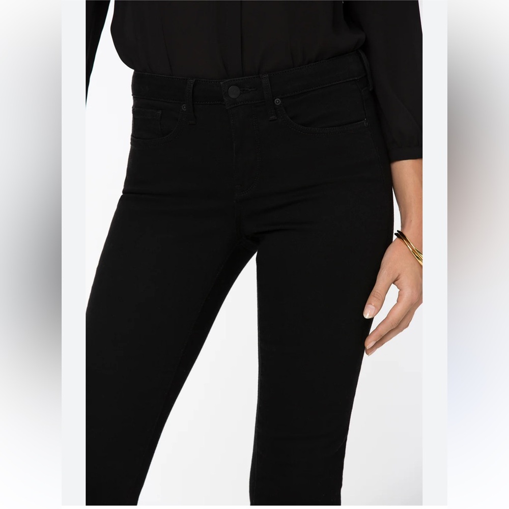 Not Your Daughters Jeans Lift & Tuck Technology. Black Size‎ 12P (516)